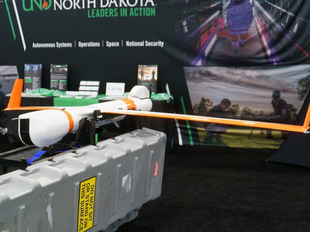 ការបន្ថែមសមត្ថភាព: ទិដ្ឋភាពថ្មីនៃការអភិវឌ្ឍន៍គំនិត