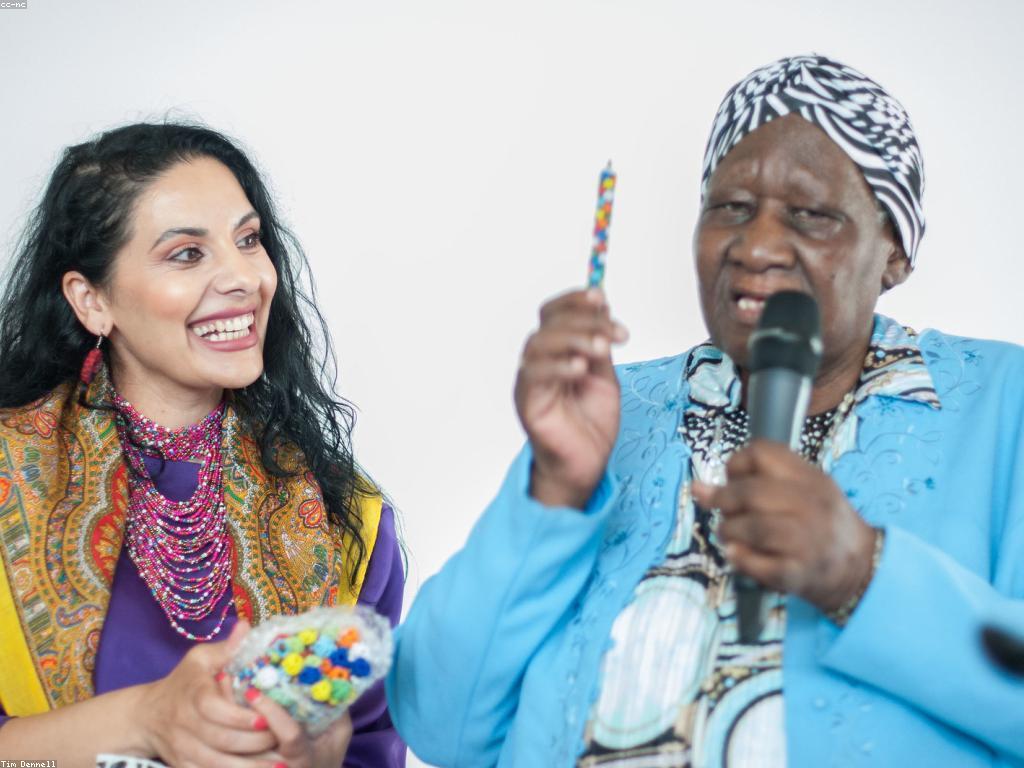 ការបន្ថែមសមត្ថភាពតាមរយៈសិល្បៈ